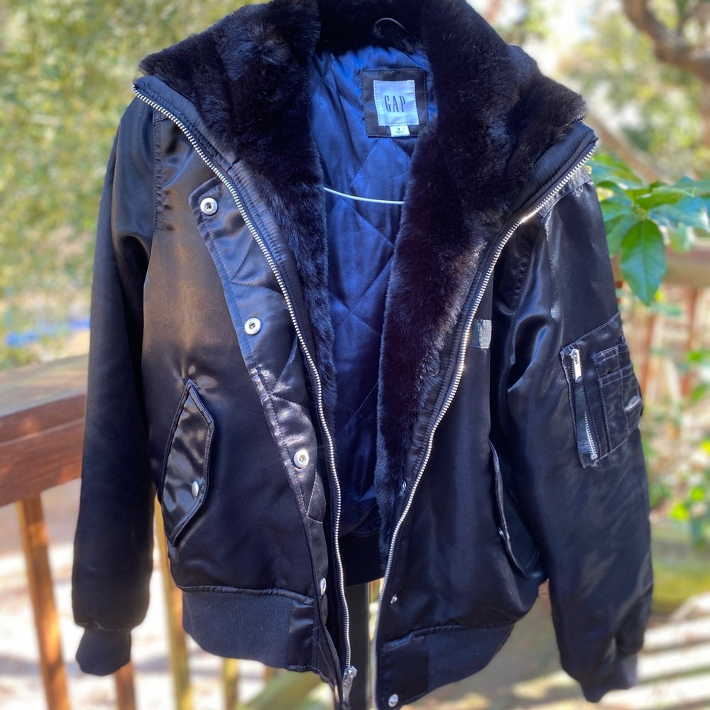 Gap | Faux Fur | Satin Bomber Jacket | Size Small